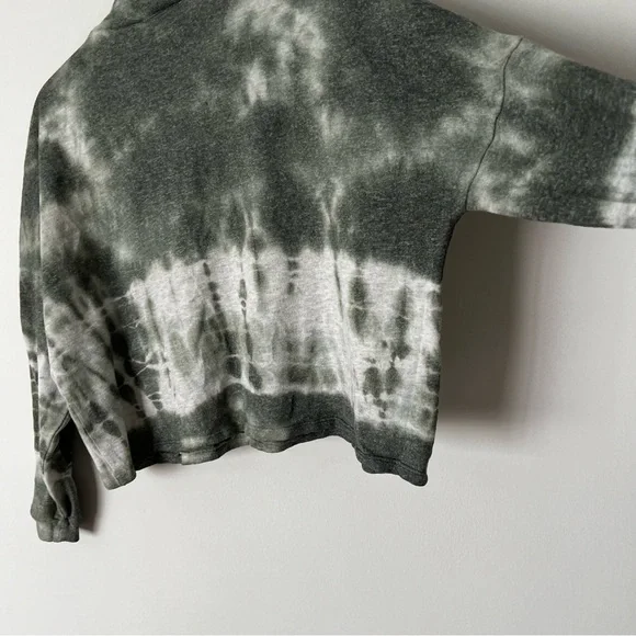 Anthropologie Dantelle Boxy Cropped Tie Dye Long Sleeve - Picture 3 of 9
